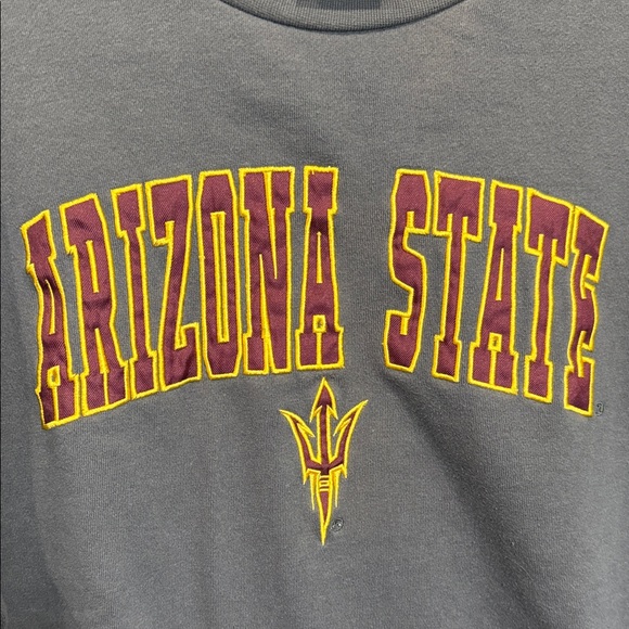 Colosseum Arizona State Gray Crewneck Sweatshirt, Size L - Picture 3 of 6